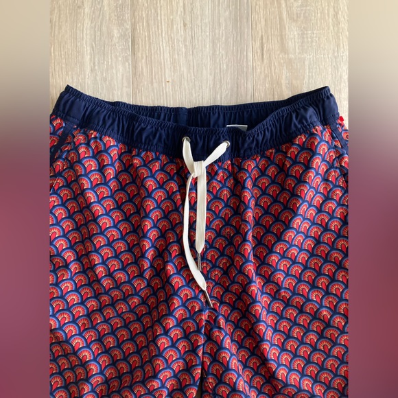 Fair Harbor Men’s The Anchor Swim Trunks Red Art Deco - Size Small - Picture 3 of 9